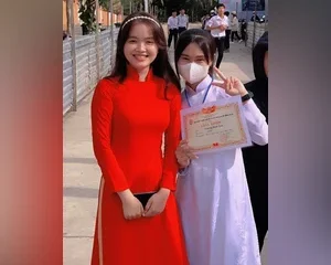 Clip Thủ dâm cô giáo câp 2 cực mũm mĩm dễ thương