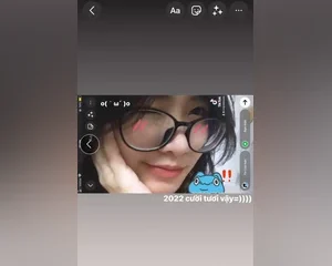 Ngọc Em xem em có mlem mlem không ?