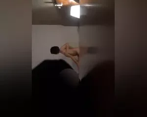 Địt con người yêu tóc ngắn của thằng bạn dâm vô đối