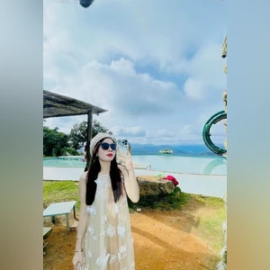 Em Suger BabyLai Châu hổn lầy tìm bố Đường