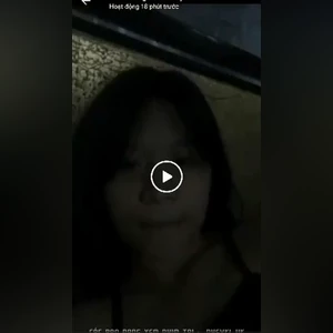 Siêu phẩm Đỗ Trúc Hoàng Mây thủ dâm rồi gửi clip cho các bạn chiêm ngưỡng