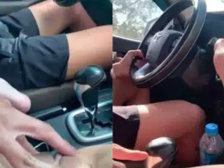 Đưa em đi chơi xa trên con xe Toyota rồi sờ lồn em nha